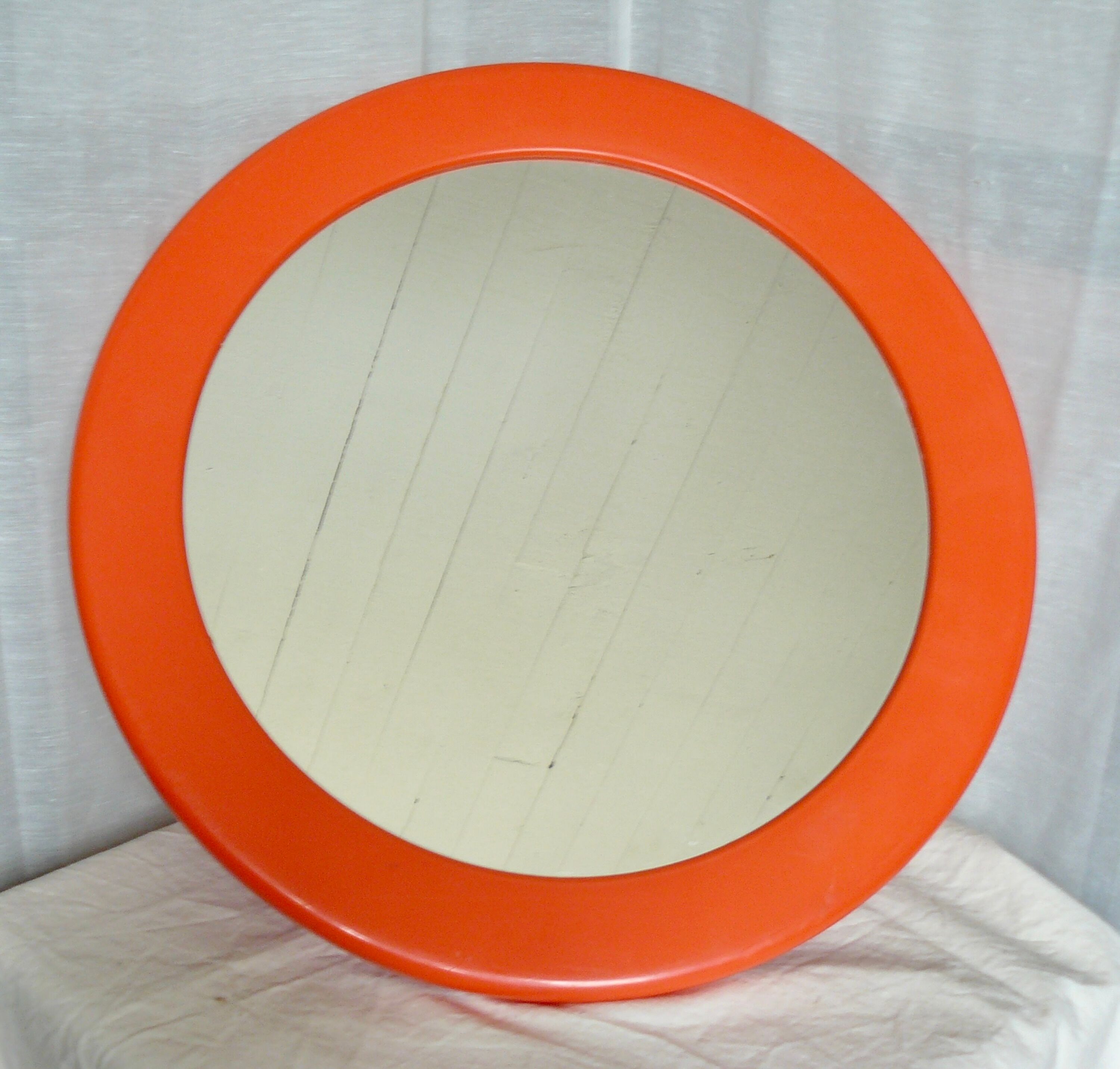 Round mirror Syla plastic orange vintage 1960-70