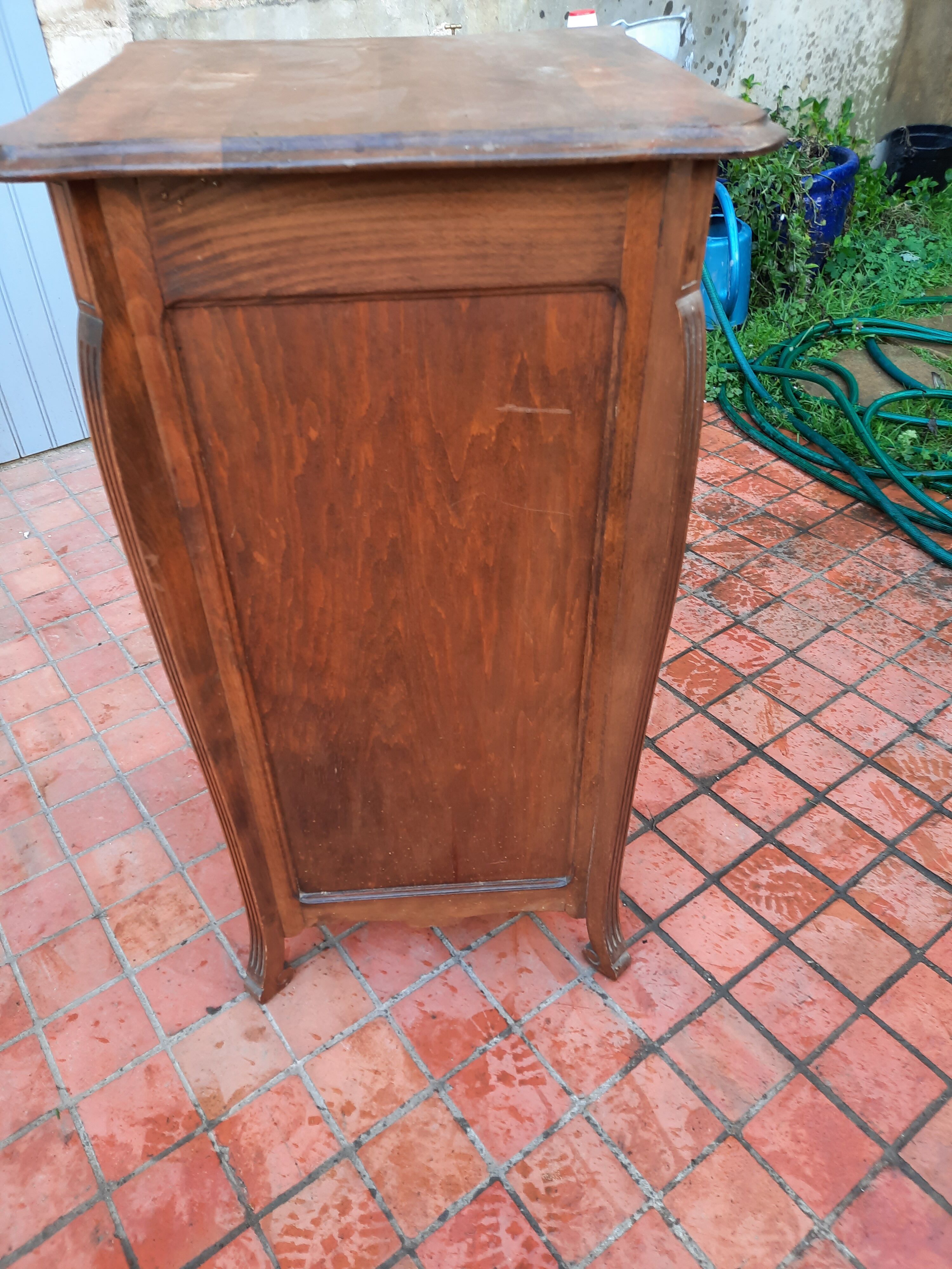 Small piece of furniture year 50