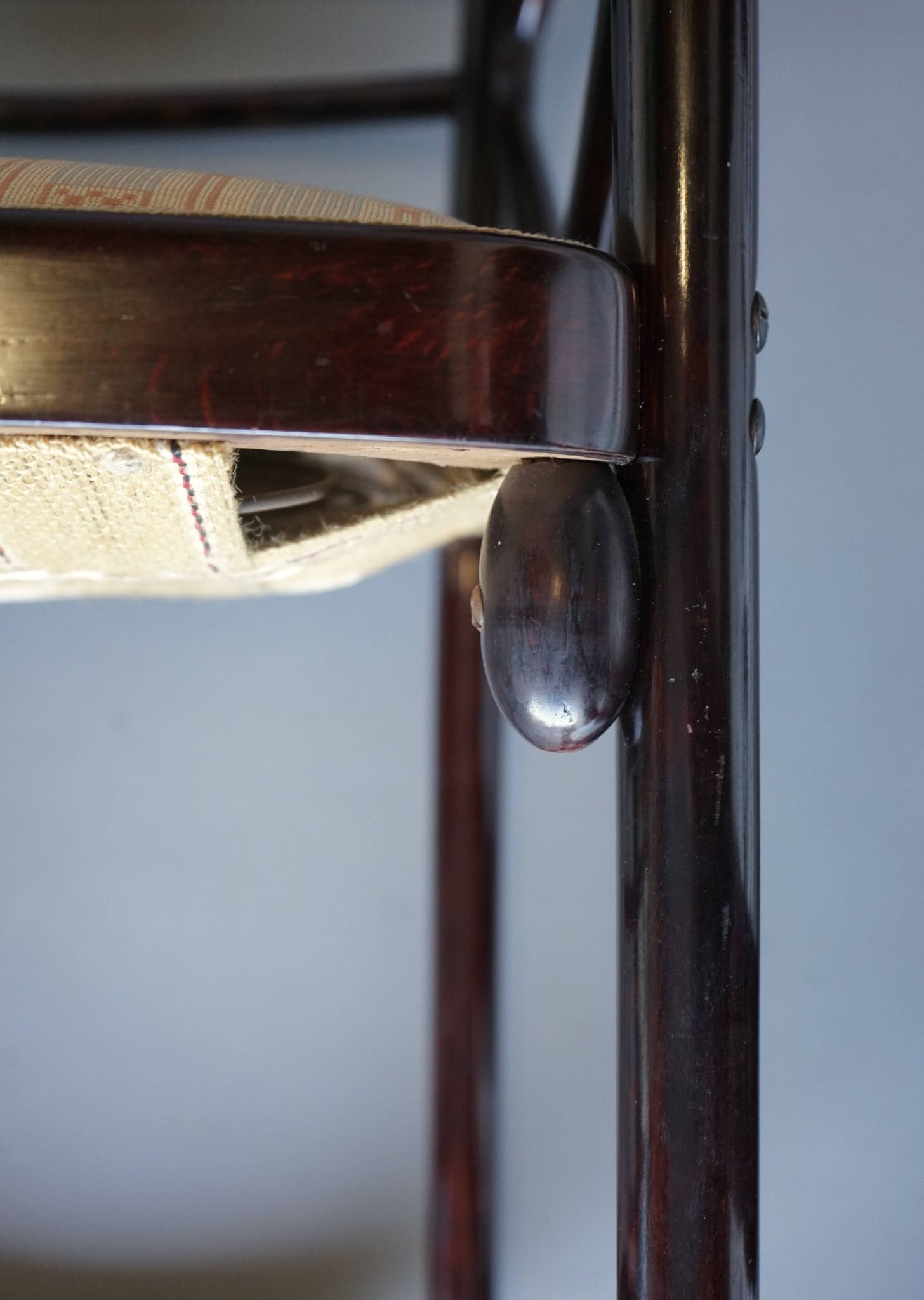 Model 728 'Fledermaus' chairs attributed to Josef Hoffmann for J & J Kohn,