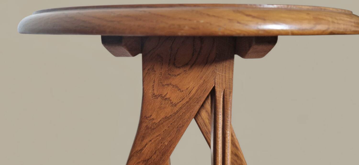 Solid oak side table – Scandinavian design from the 1950s
