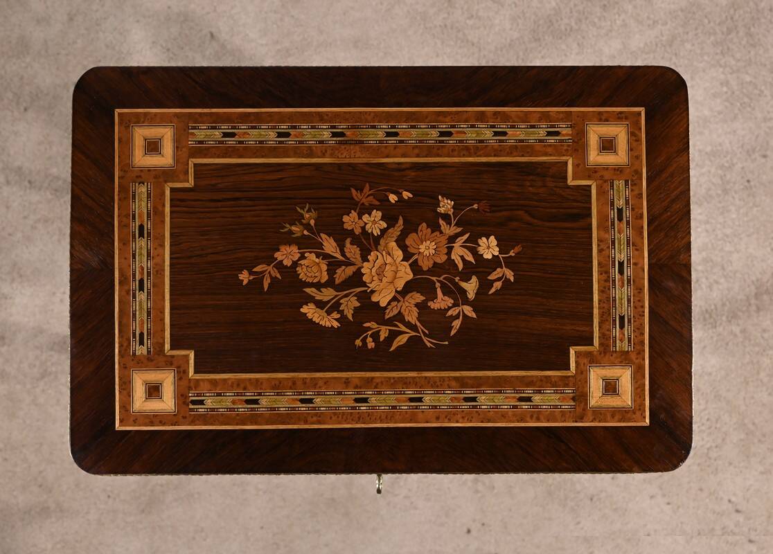 Small Living Room Table in Rosewood and Amboyna Burl, Louis XVI style, Napoleon III period – Mili
