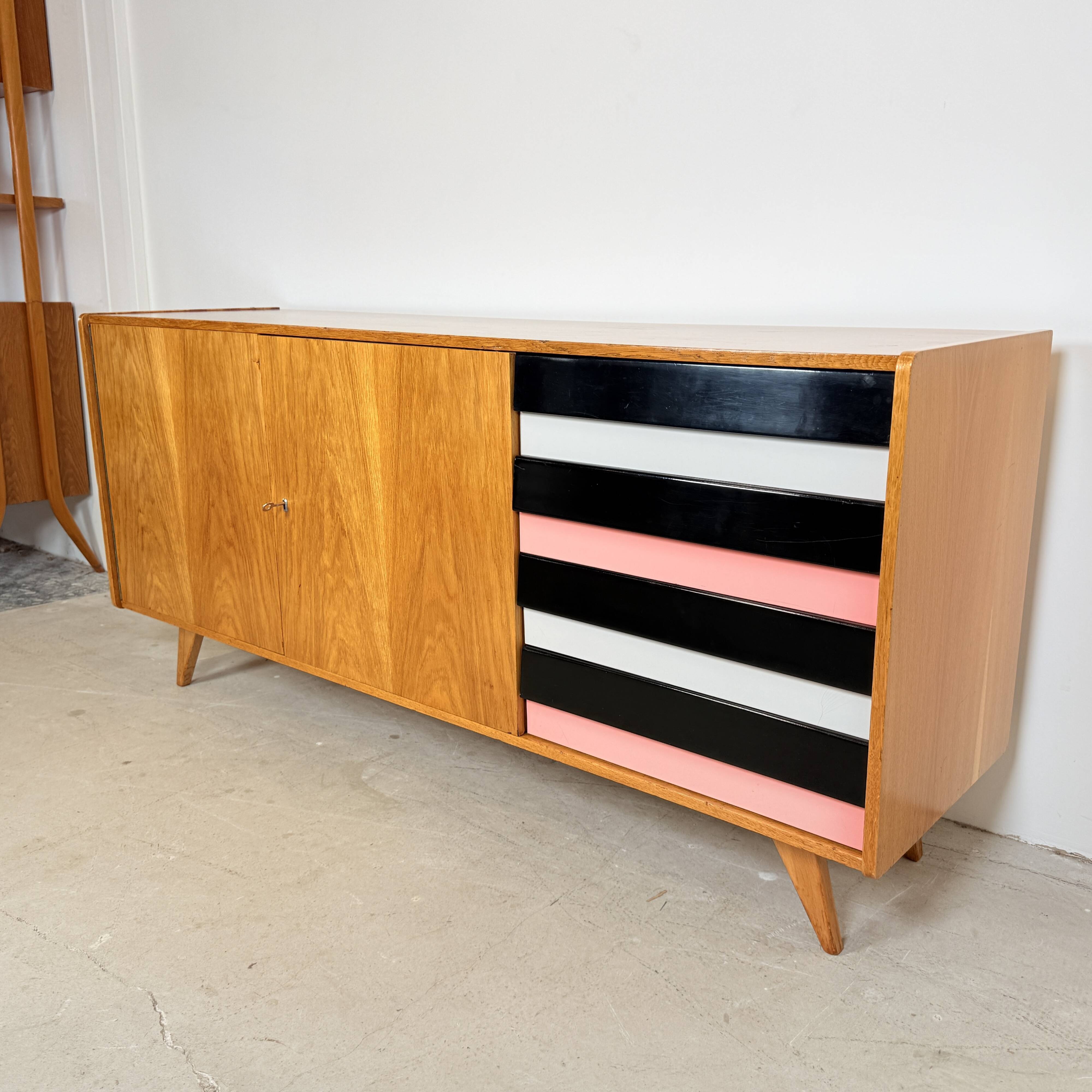 U460 Sideboard with Colored Drawers, Jiří Jiroutek