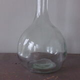 Glass bottle with its cap