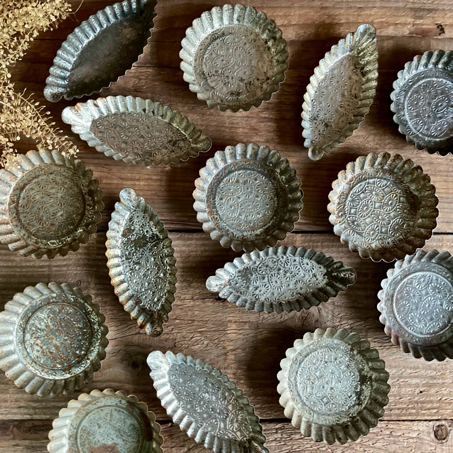 Cake molds, vintage tartlets