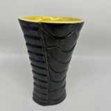 Vase des années 50 noir et jaune