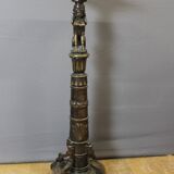 Presentation column with a carved Sphinx decoration from around 1900.