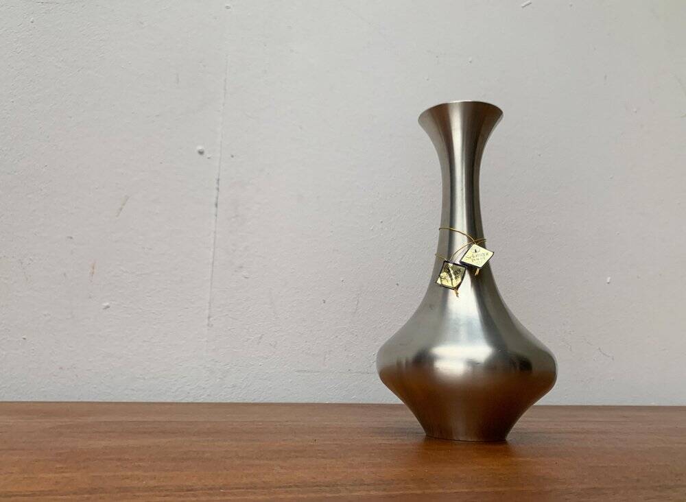 Vintage metal vase from Selangor Pewter