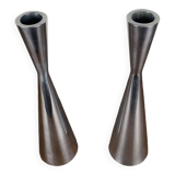 Duo de bougeoir en acier par Erika Pekkari