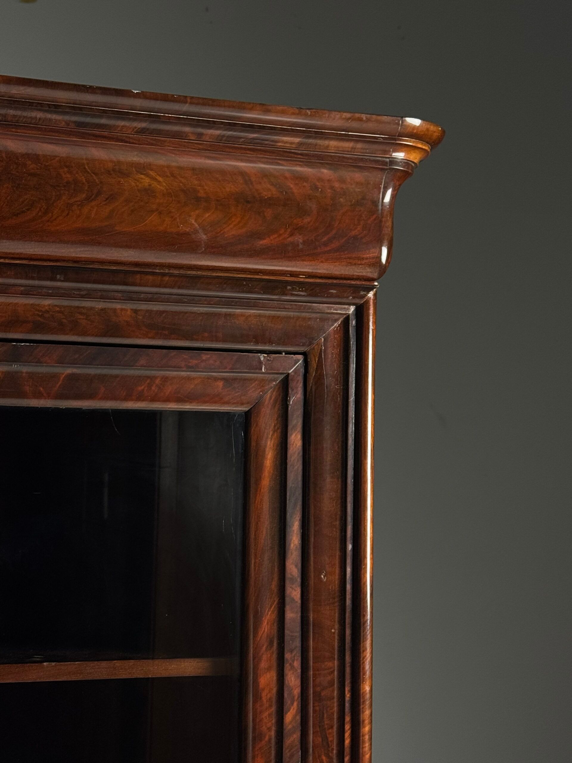 Vitrine Biedermeier 1850