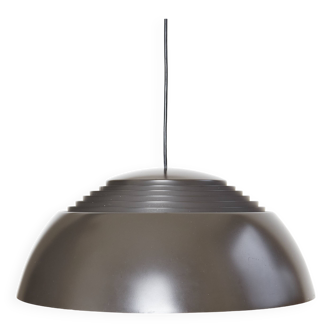 AJ Royal 50 Pendelleuchtevon Arne Jacobsen für Louis Poulsen