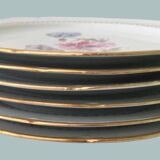 Set of 6 flowered porcelain dinner plates.