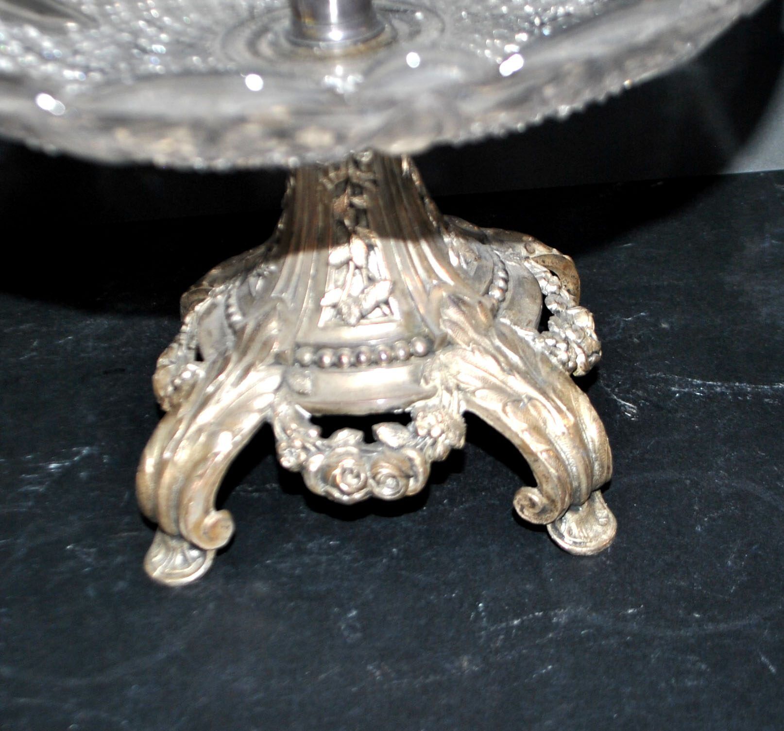 Romantic centrepiece – tulip-shaped glass vase with silver-plated metal from 1900