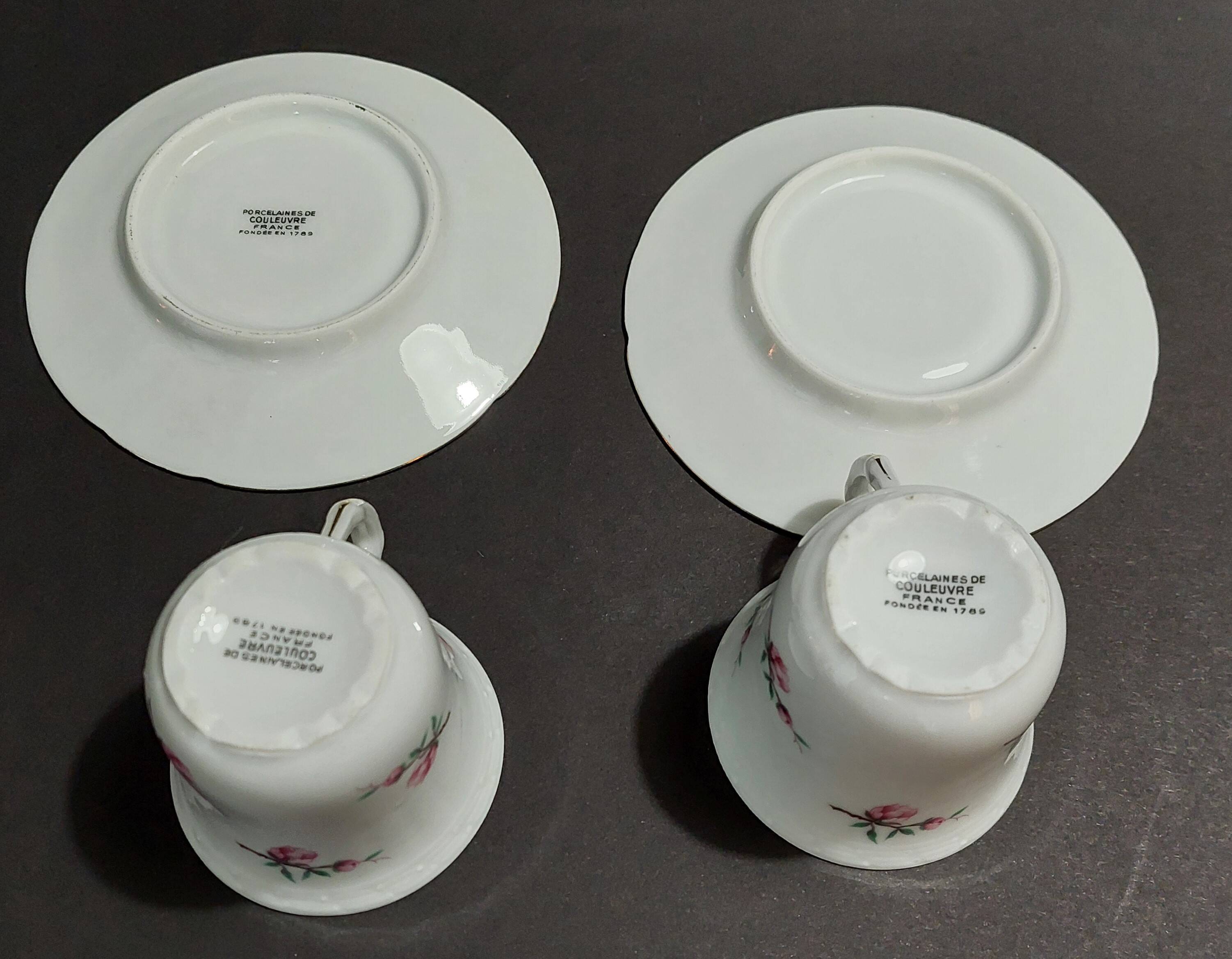 Pair of 20th century Couleuvre porcelain coffee cups