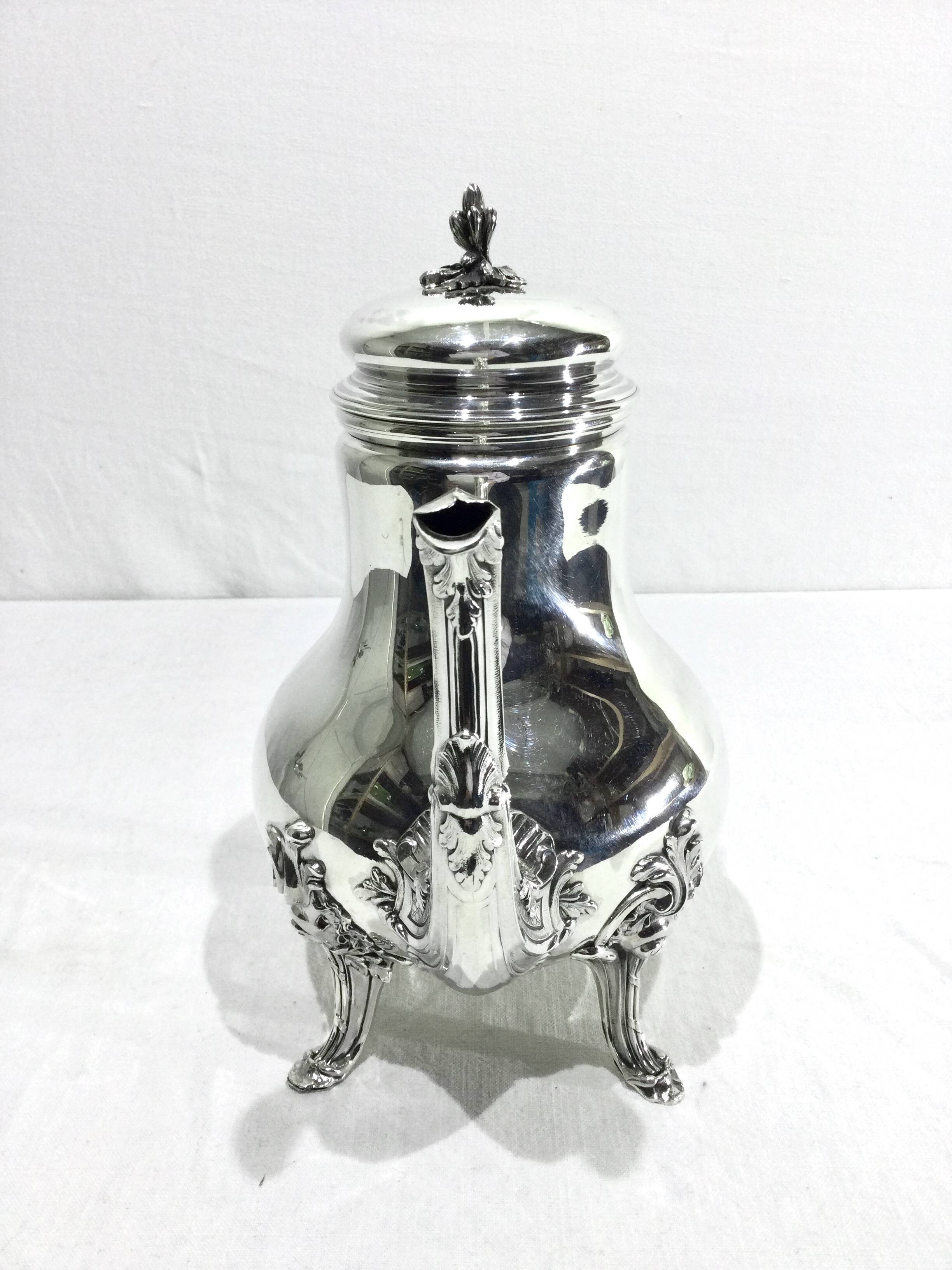 Emile Puiforcat – Silver teapot