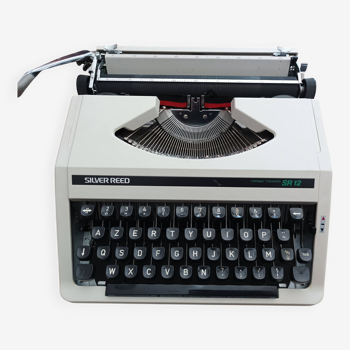 Silver Reed SR12 typewriter