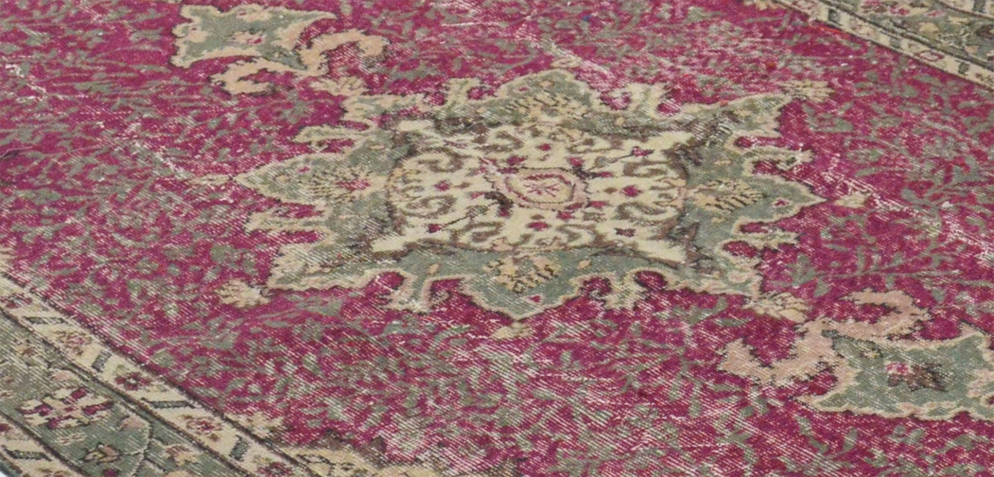 Anatolian handmade rug 276 cmx 179 cm