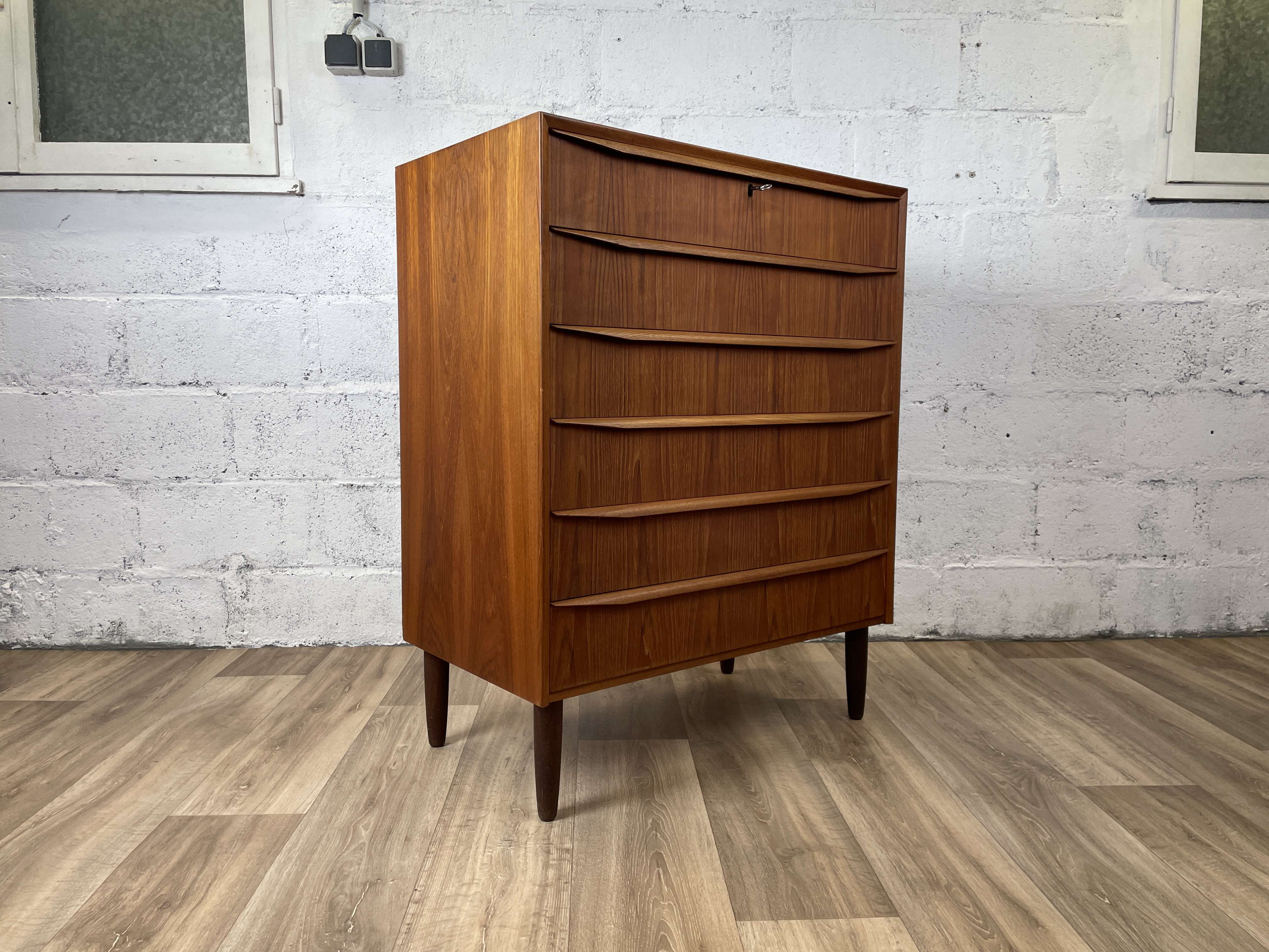 Scandinavian chest of drawers 6 drawers vintage teak, 60s