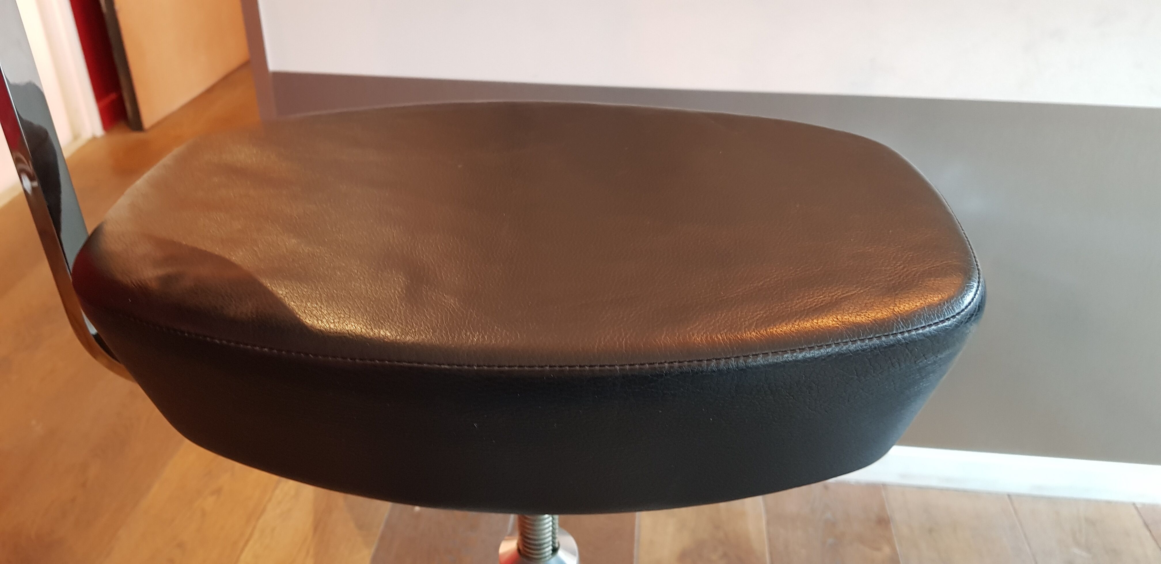 George Nelson Perch Stool Vitra Edition