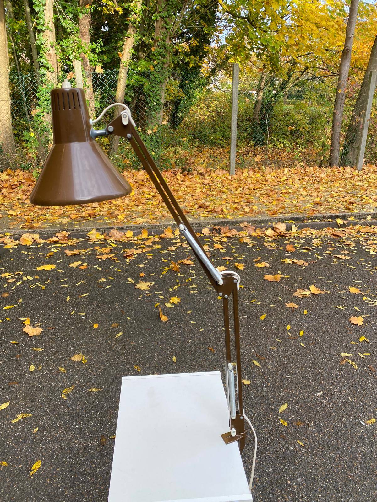Lampe d'atelier articulée style Jacob Jacobsen Luxo années 70
