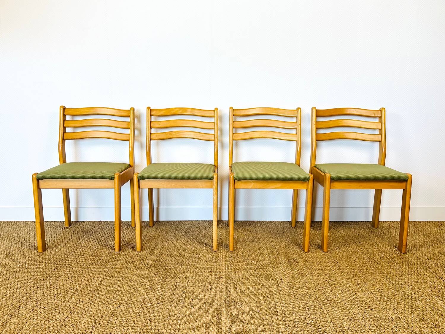 4 vintage Scandinavian chairs from the 1960s