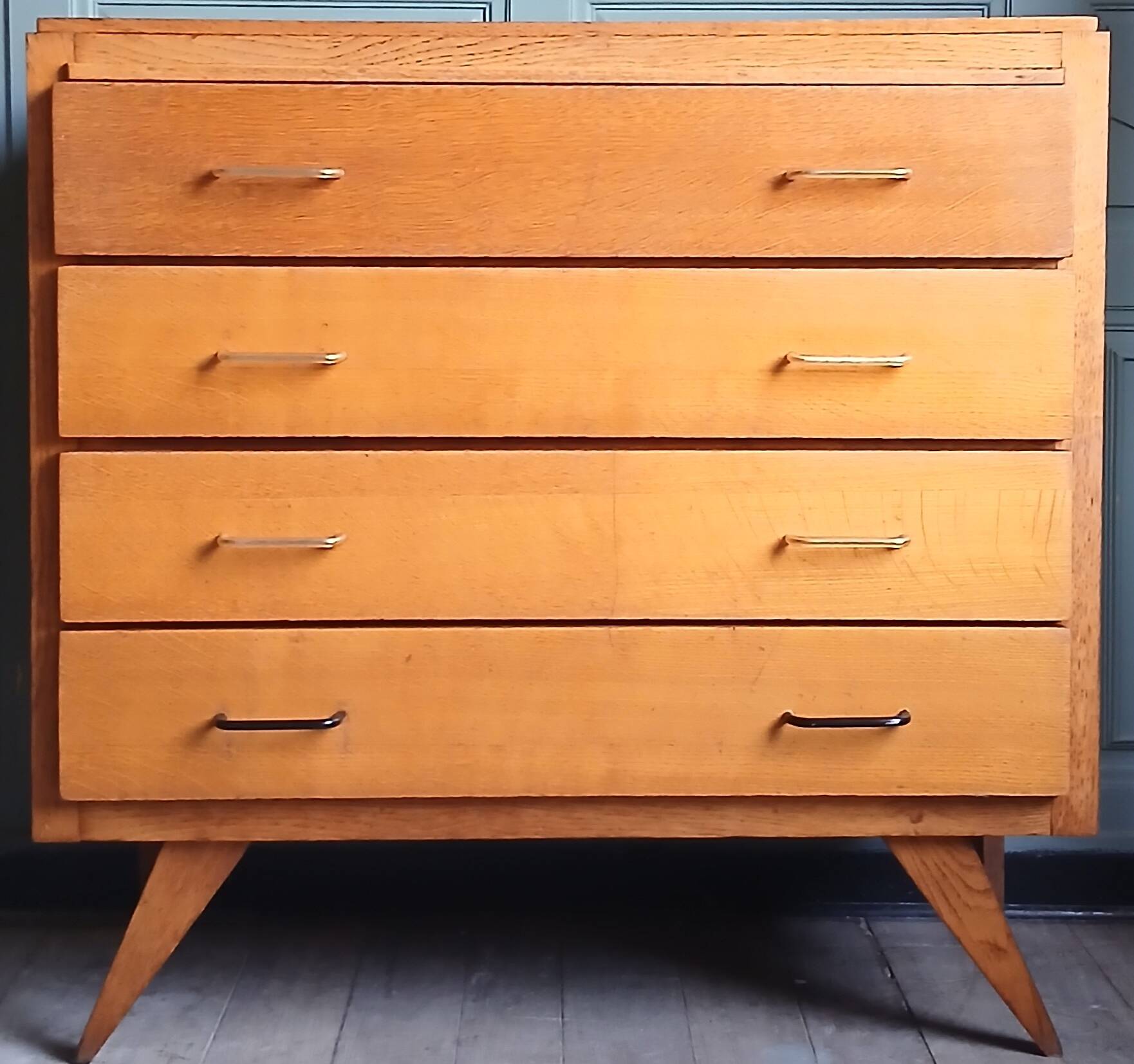 Commode pieds compas chêne blond 1950