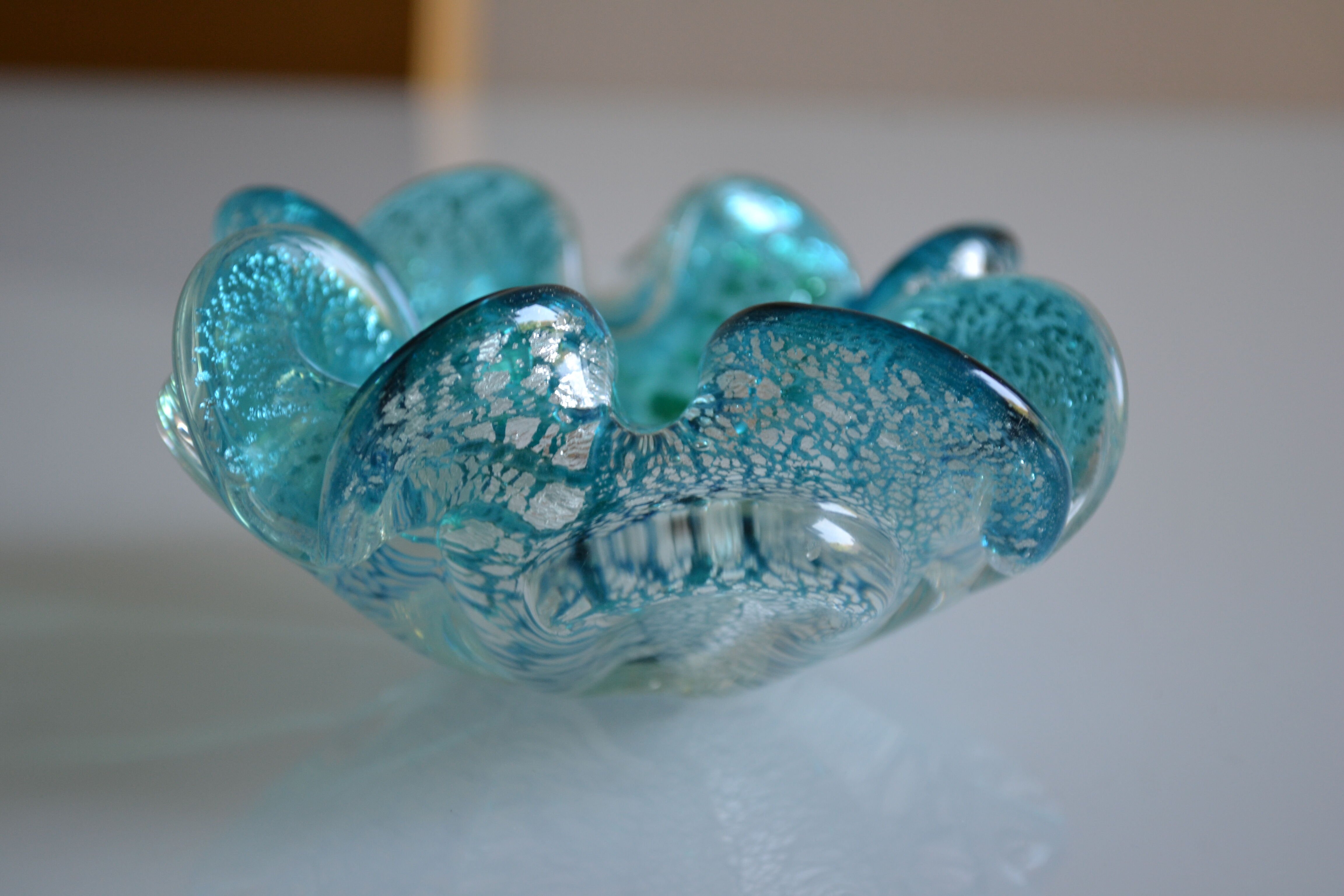 empty blue Murano pockets