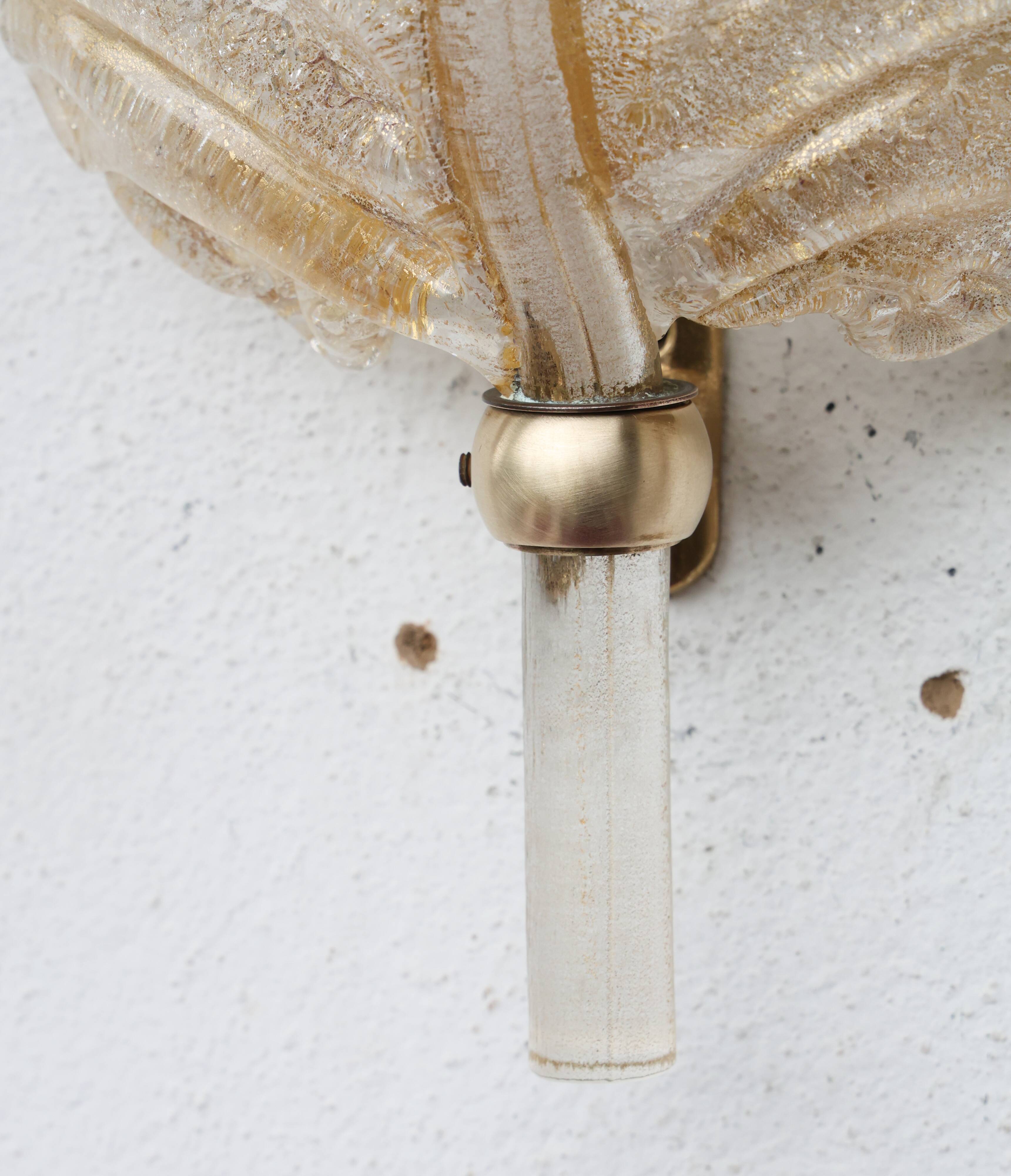 Barovier & Toso Murano Gold Glass and Brass Wall Light, Italy, 1960s