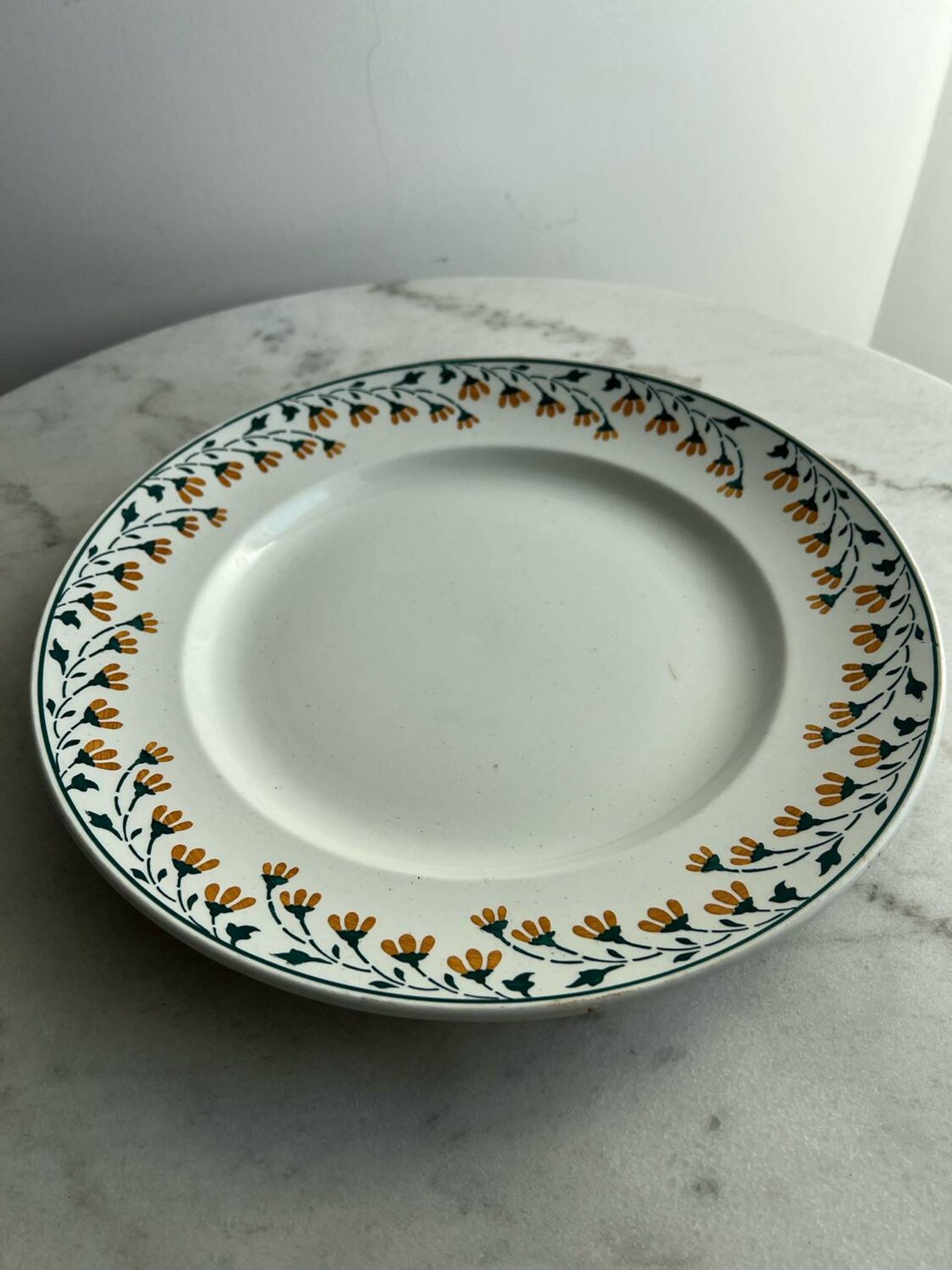 Assiette plat de présentation Moselle KG Lunéville