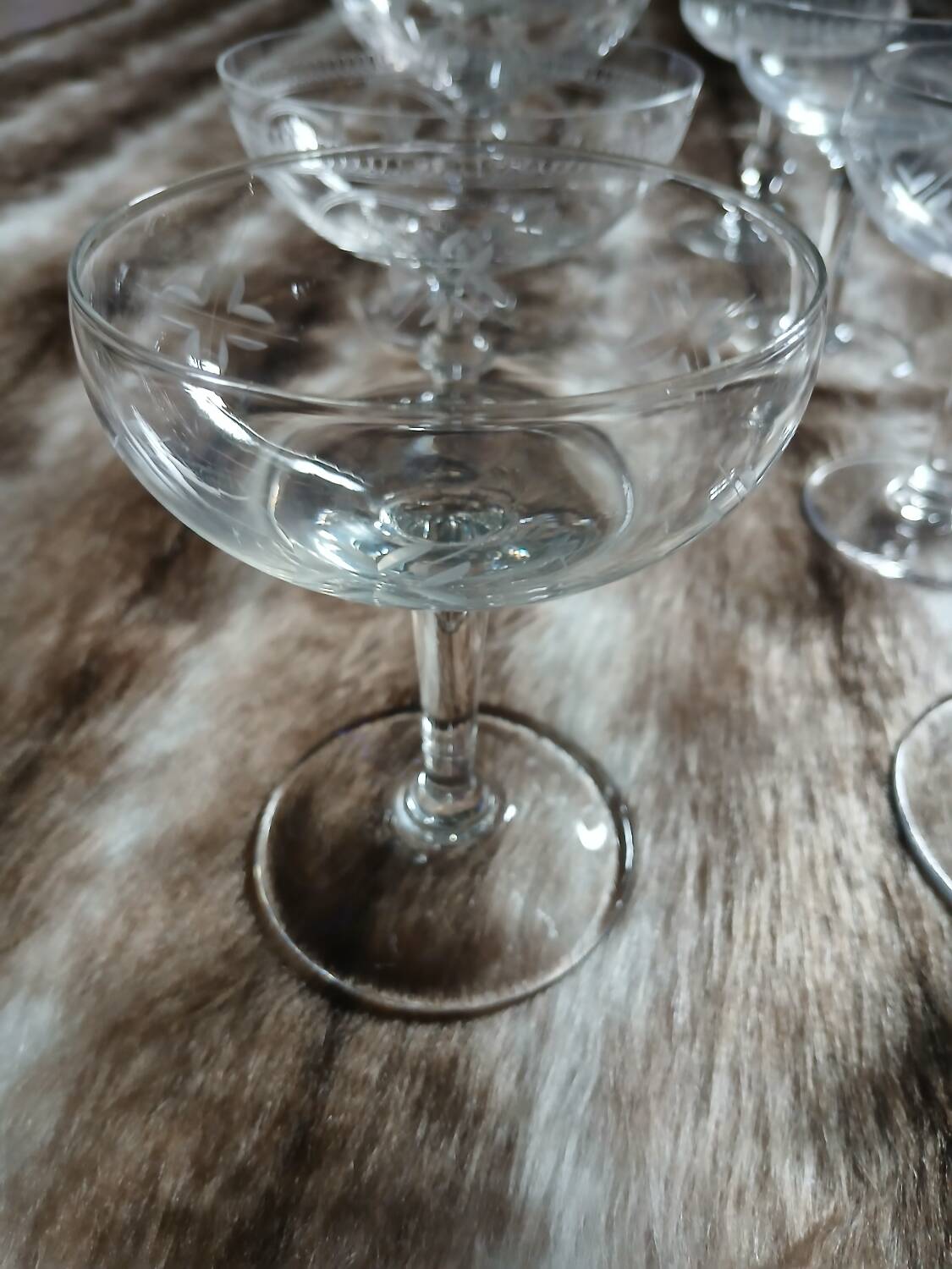 8 mismatched vintage champagne coupes