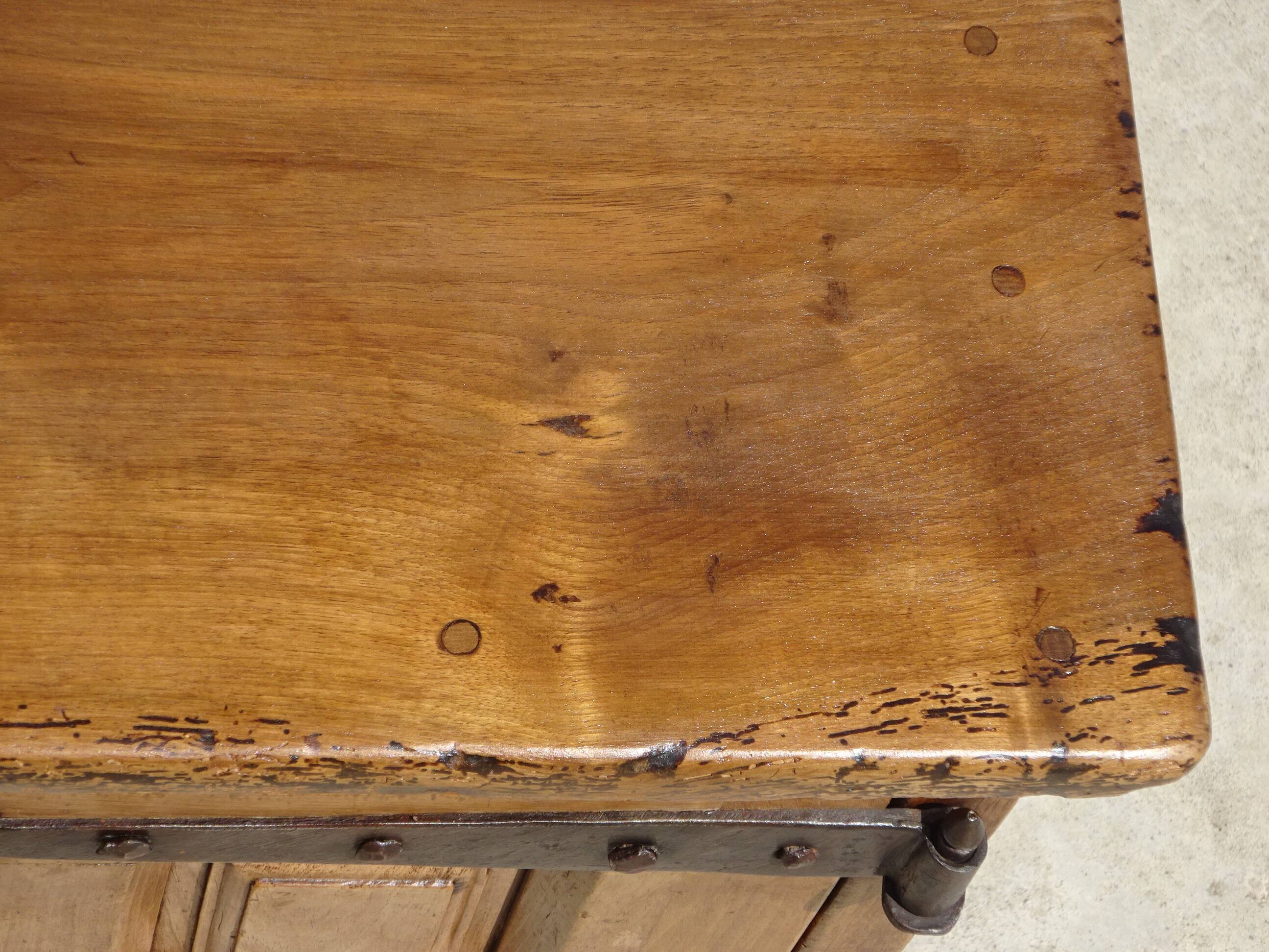 Old Tuscan sideboard, shallow depth
