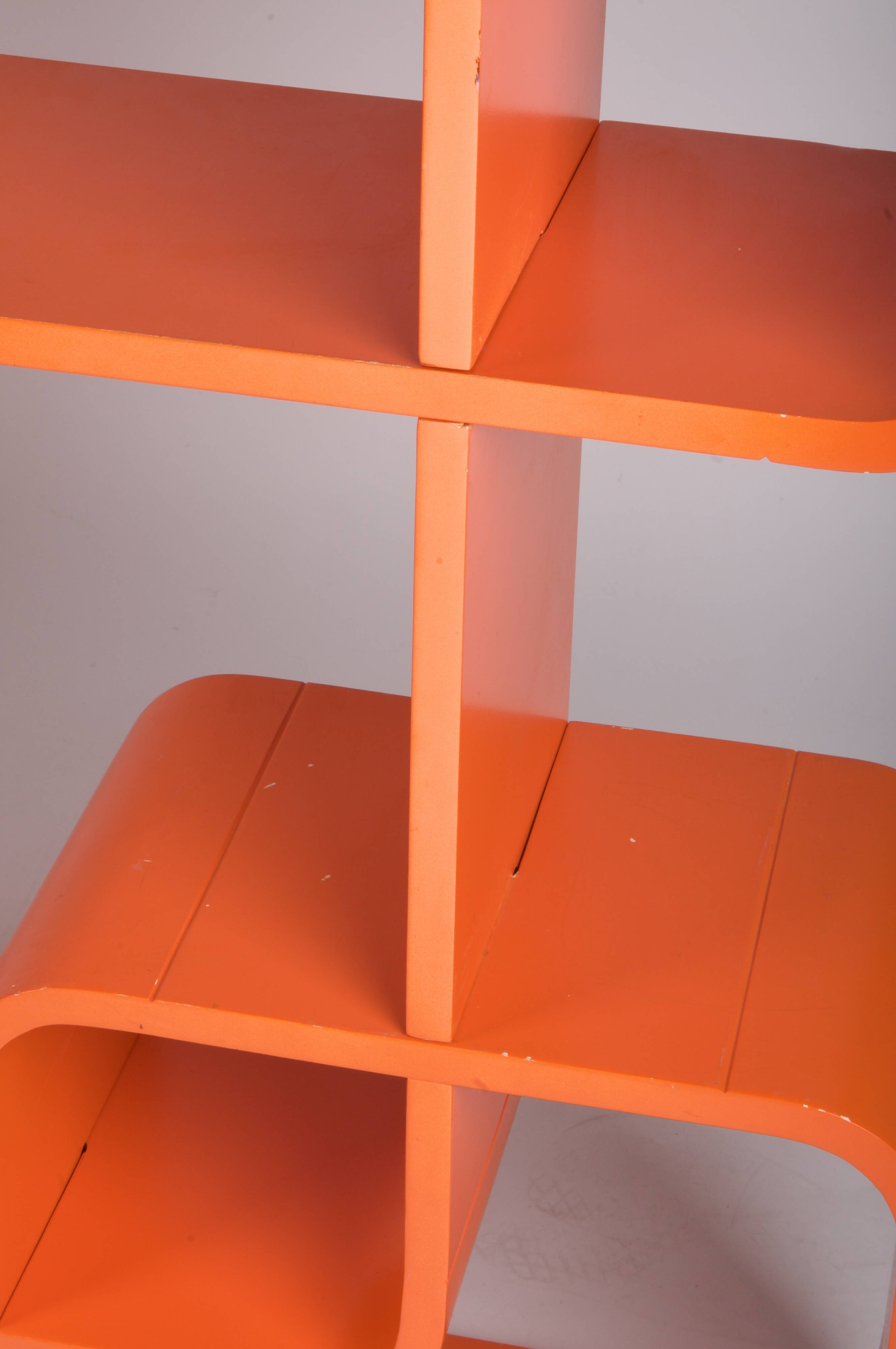 Bibliothèque bois orange space age 1970 années 70 pop
