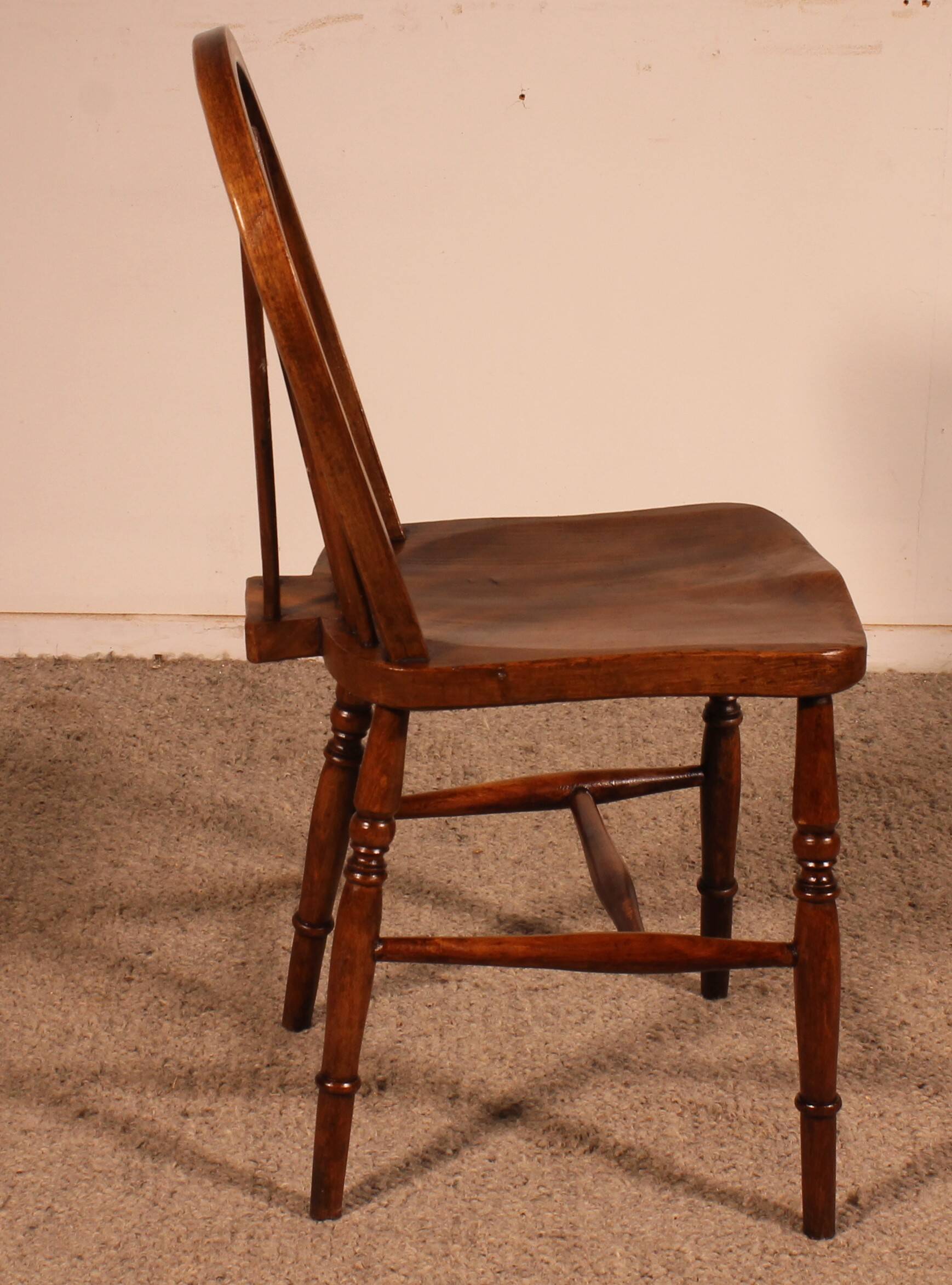 Set of 4 19th Century Windsor Wheelback Chairs