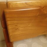 Regain bedside table in solid elm