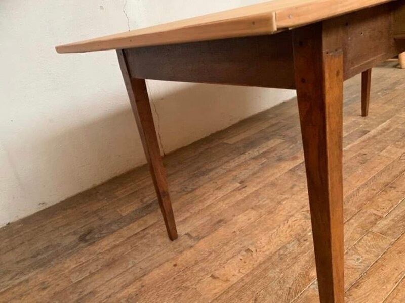 Farm table in wood
