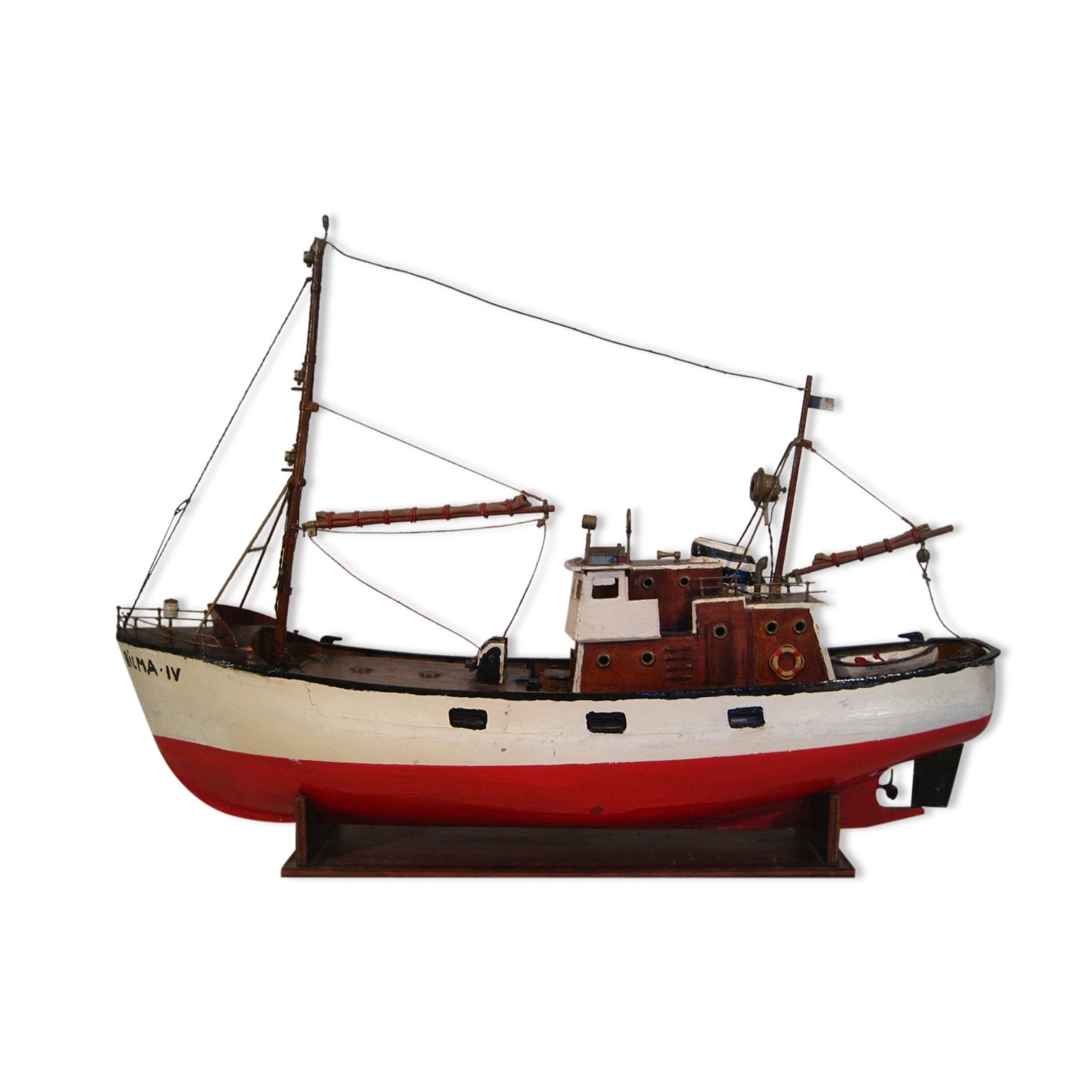 Artisanal wooden model, basin boat, motor toy, fishing trawler