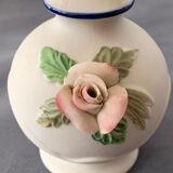 Mini vase soliflore blanc avec une rose