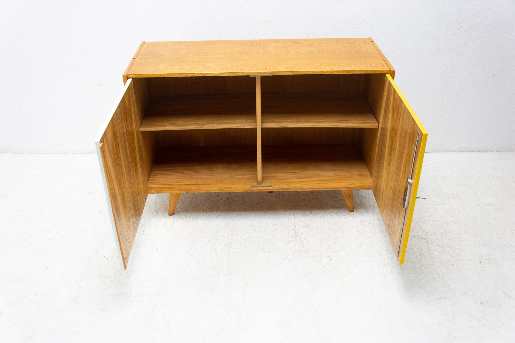 Fully restored mid century sideboard U-450 by Jiří Jiroutek, 1960´s, Czechoslovakia