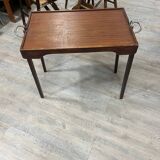 Folding wooden table