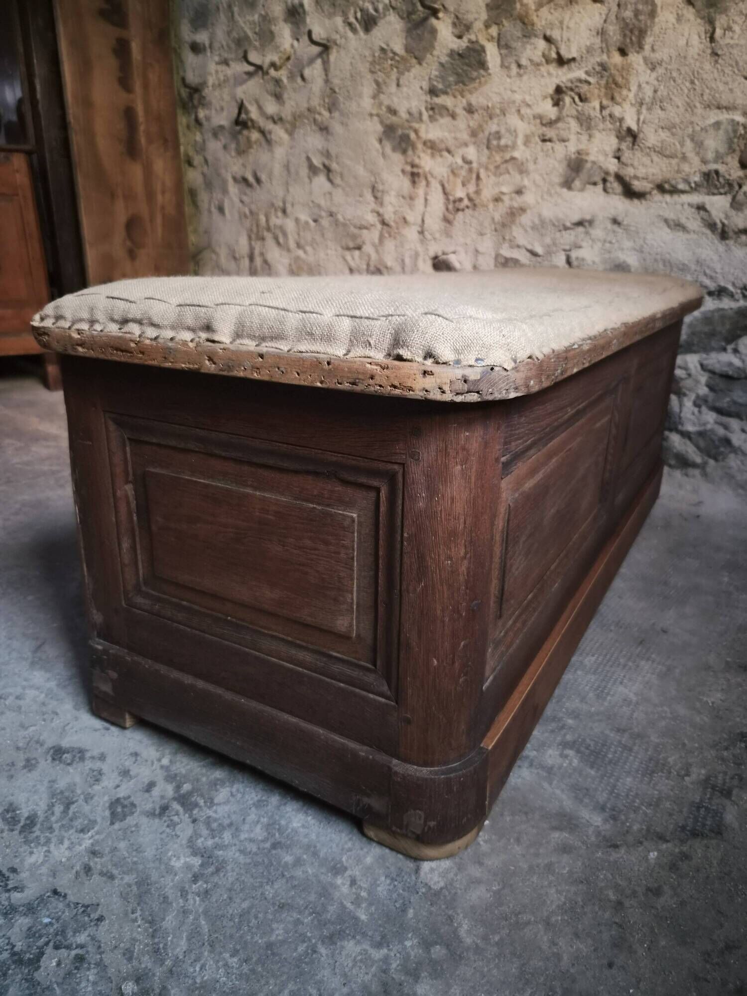 Antique French oak storage bench / blanket box, 1800–1850