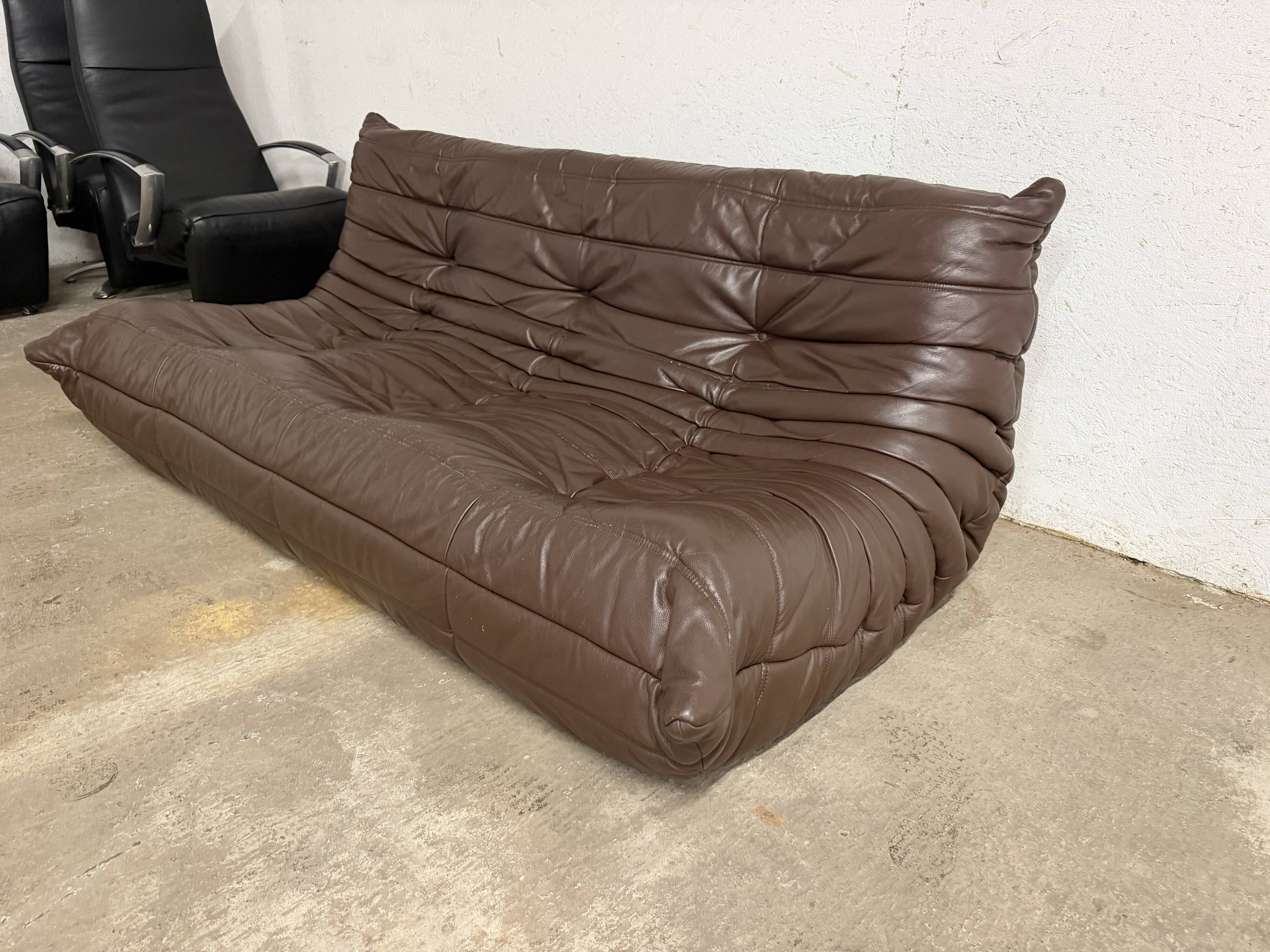 100% authentic Ligne Roset Togo 3-seater in chocolate brown original leather.