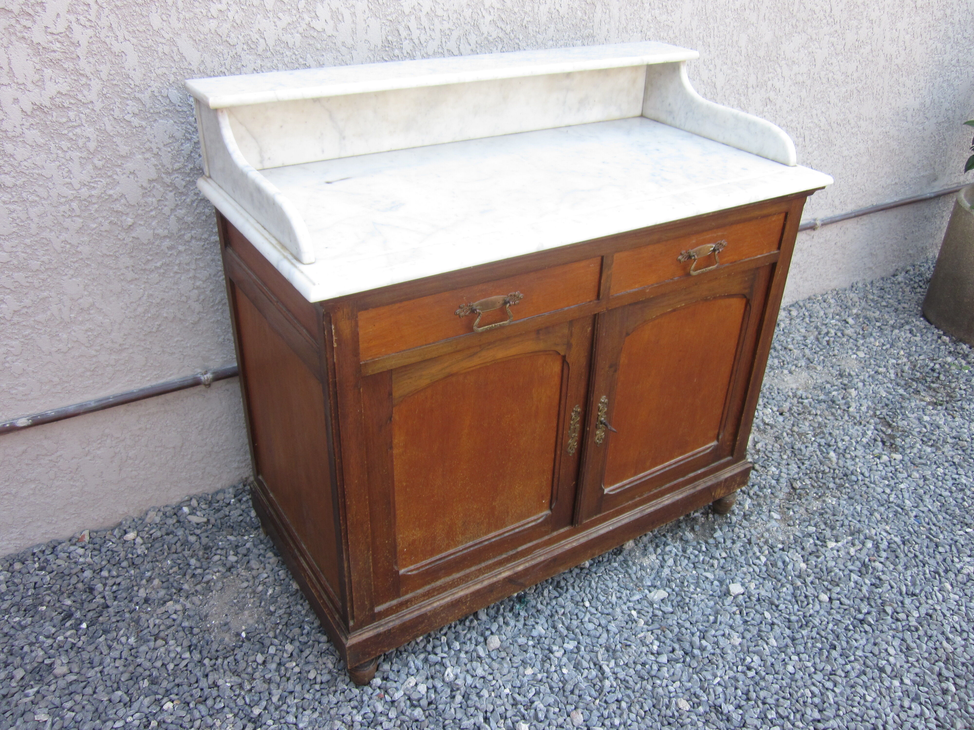 Toilet furniture from the 20-30s