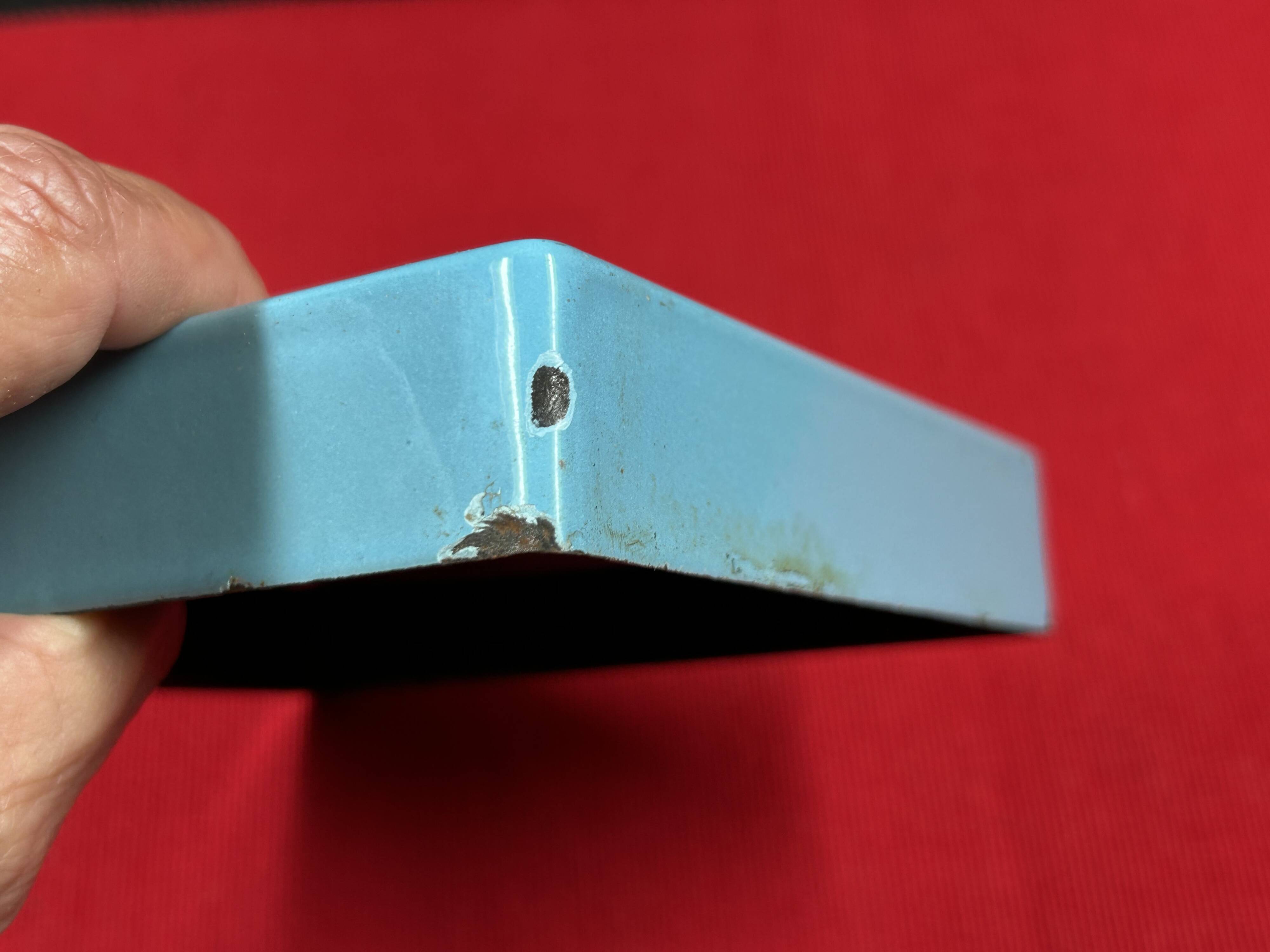 enameled metal pocket tray