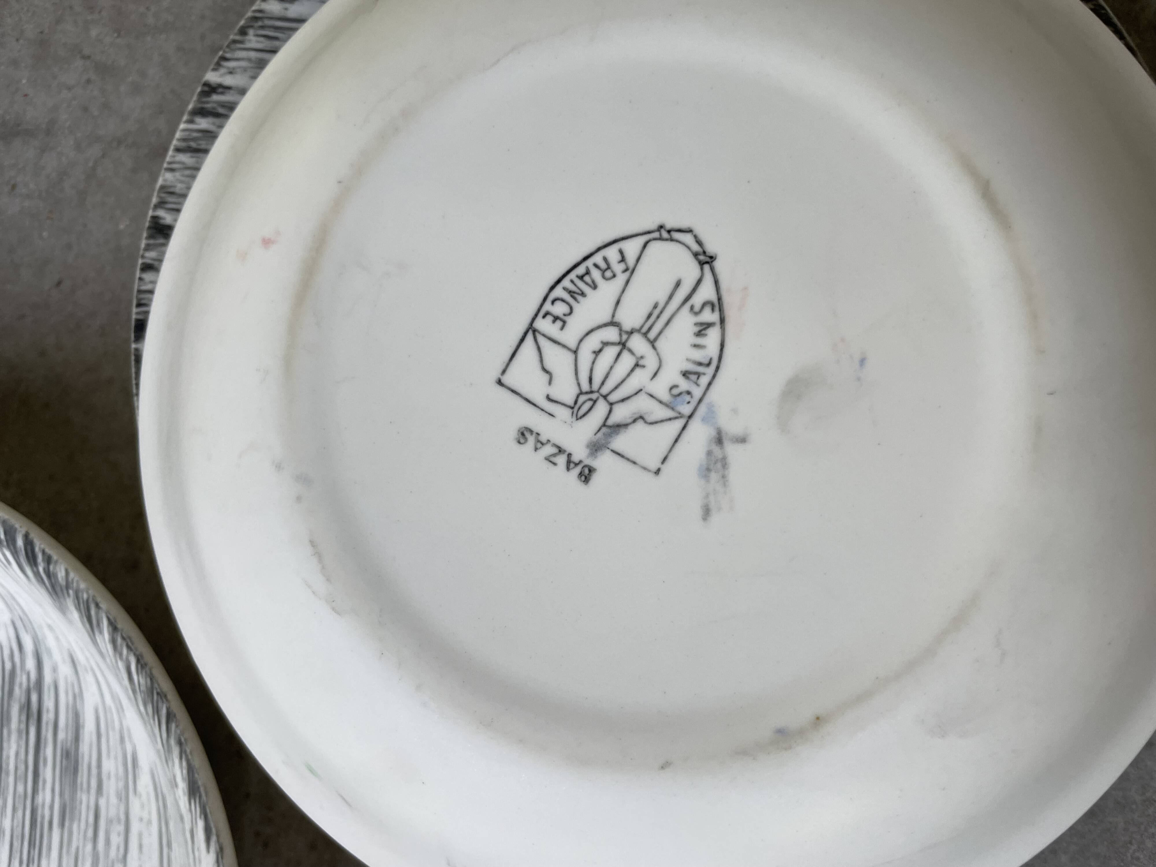 Set of plates and dishes Bazas de Salins 1960
