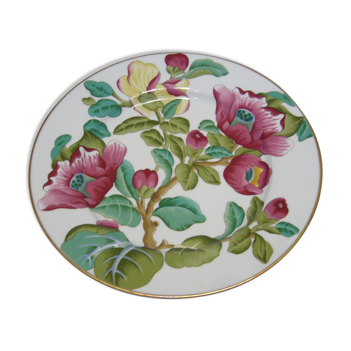 Paris porcelain plate with floral decoration