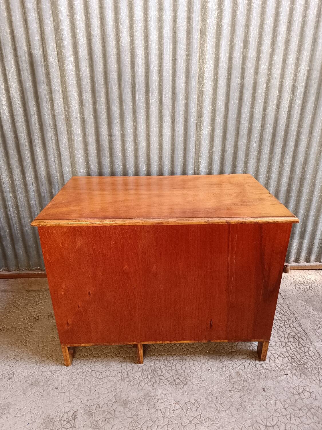 Vintage desk with 5 drawers
