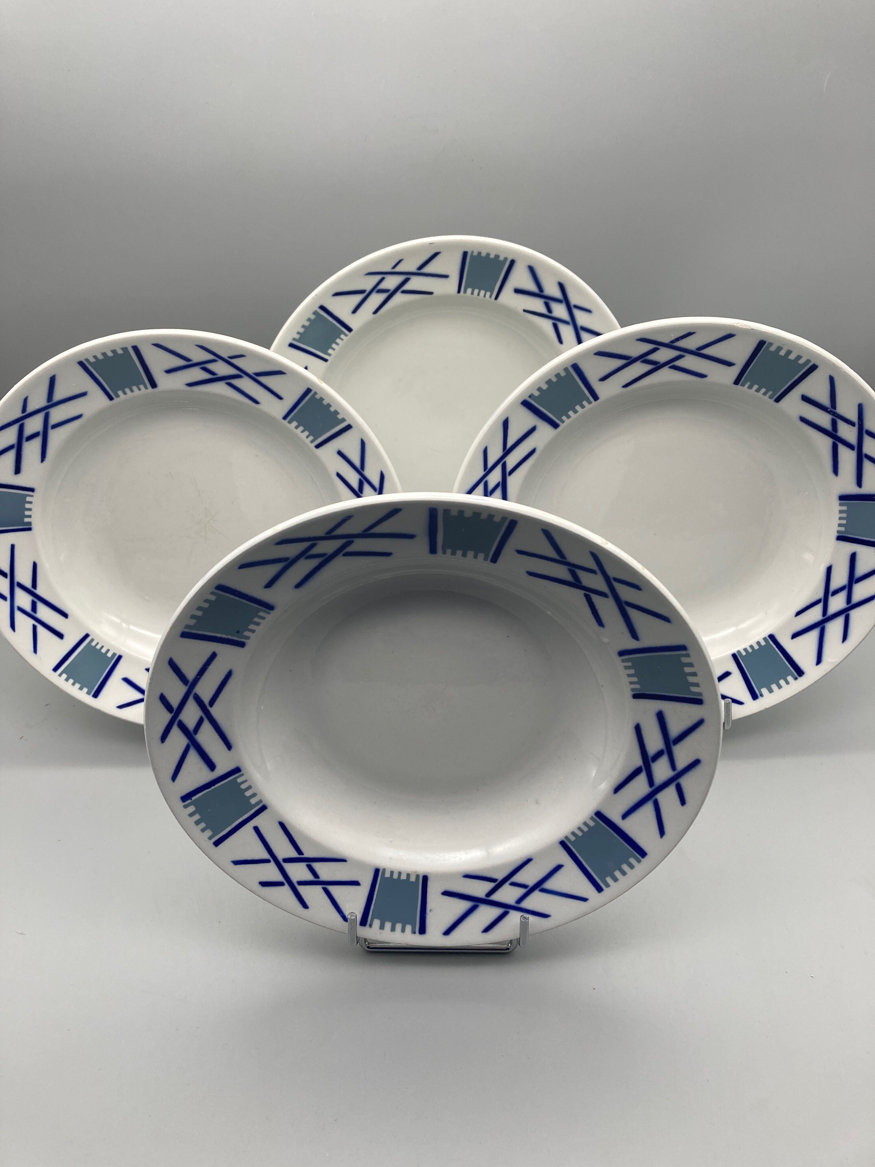 4 Hollow plates Lunéville KG Model "Servange"