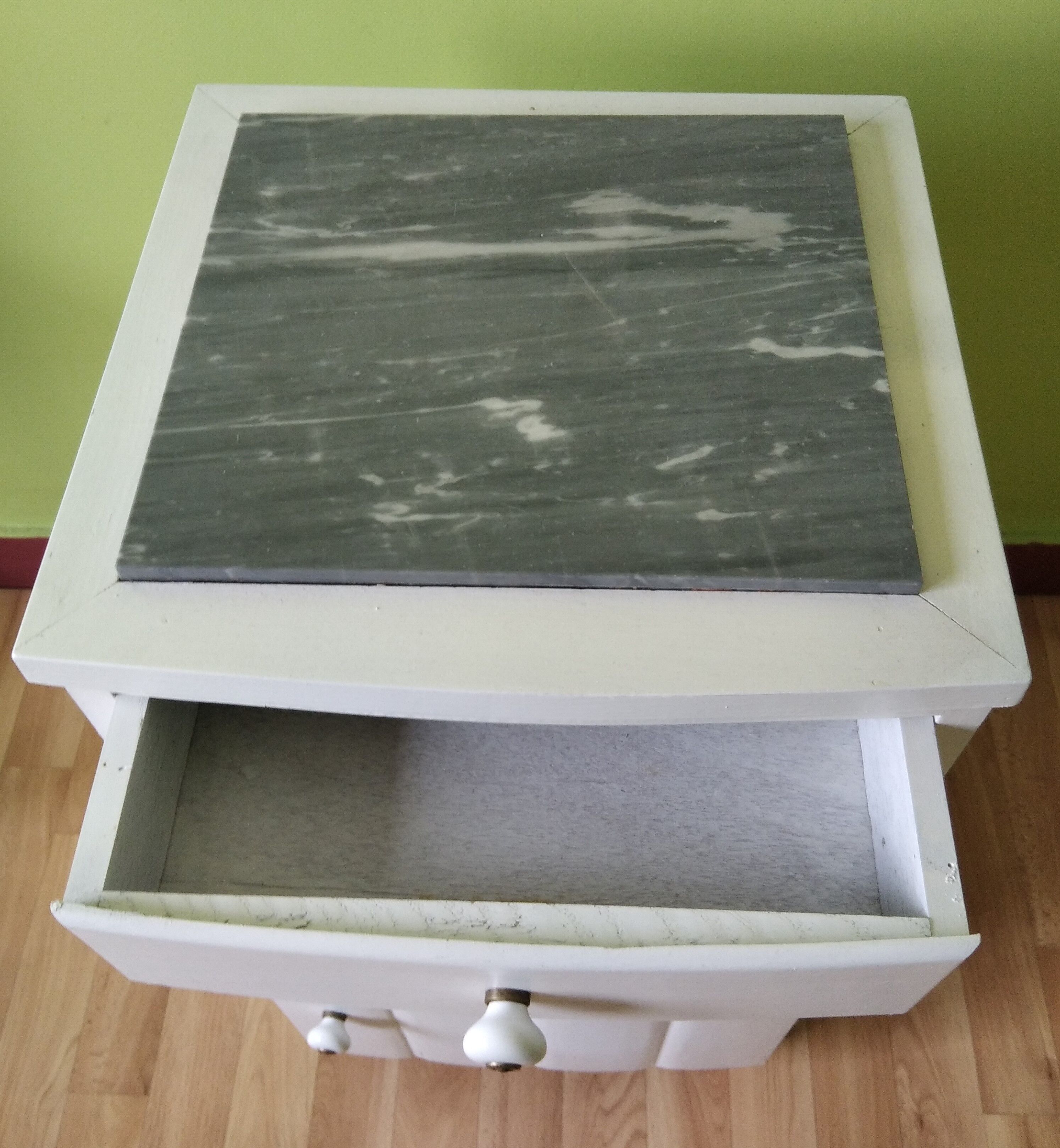 White night table with grey marble top