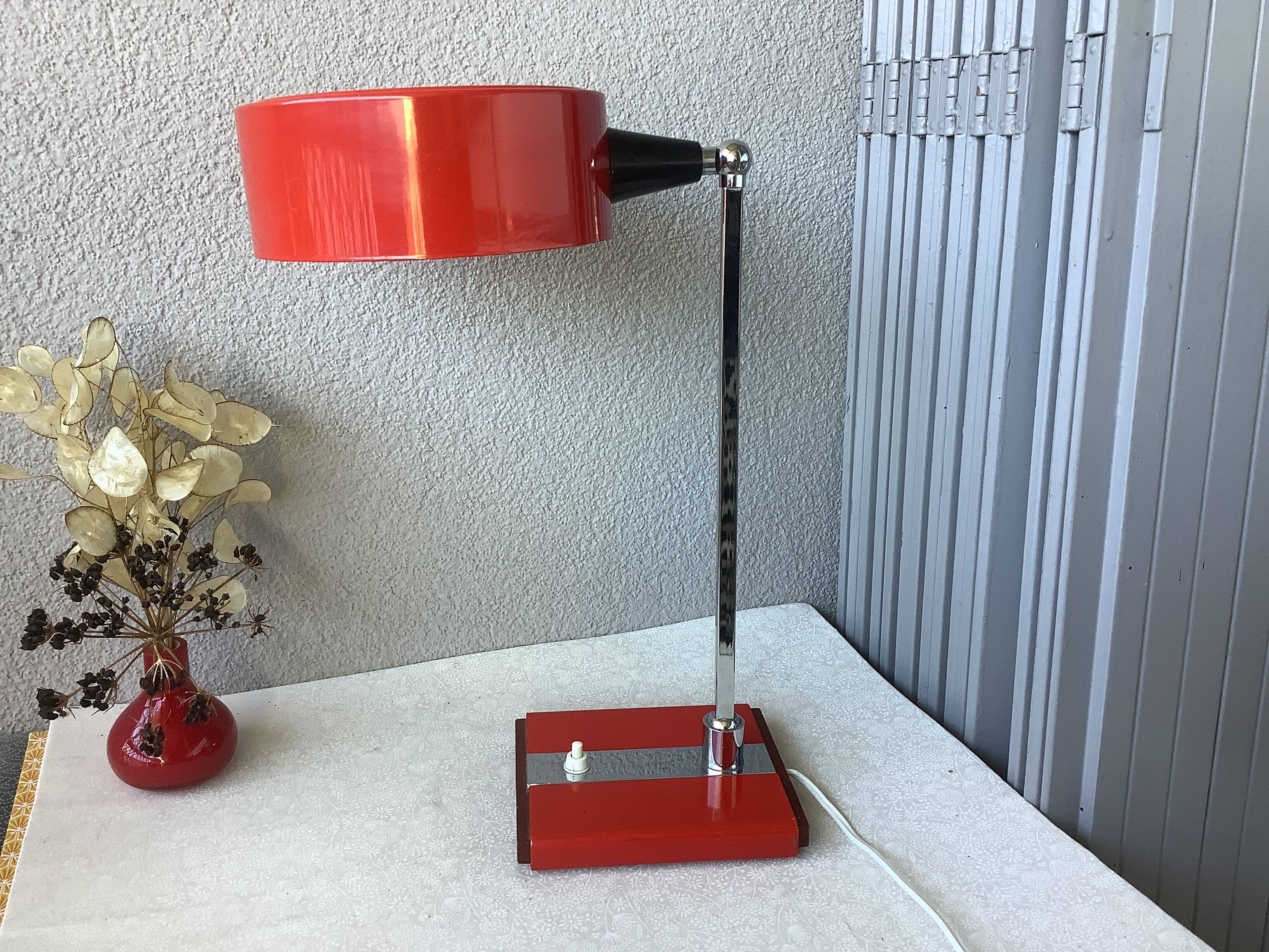 Lampe de bureau métal laqué rouge, Italie 50'