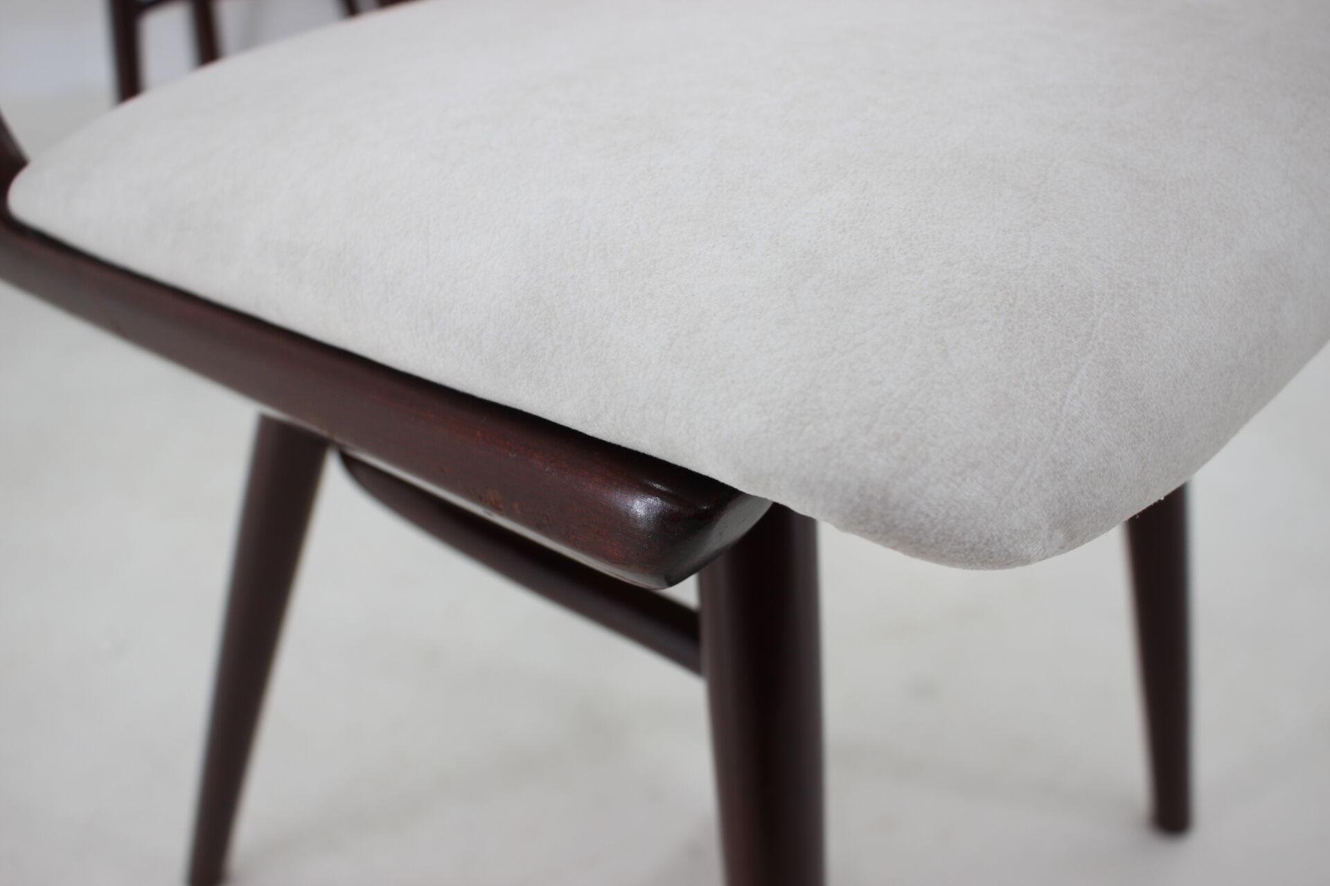 1970s Set of 6 Beech "Boomerang" dining chair ,Czechoslovakia