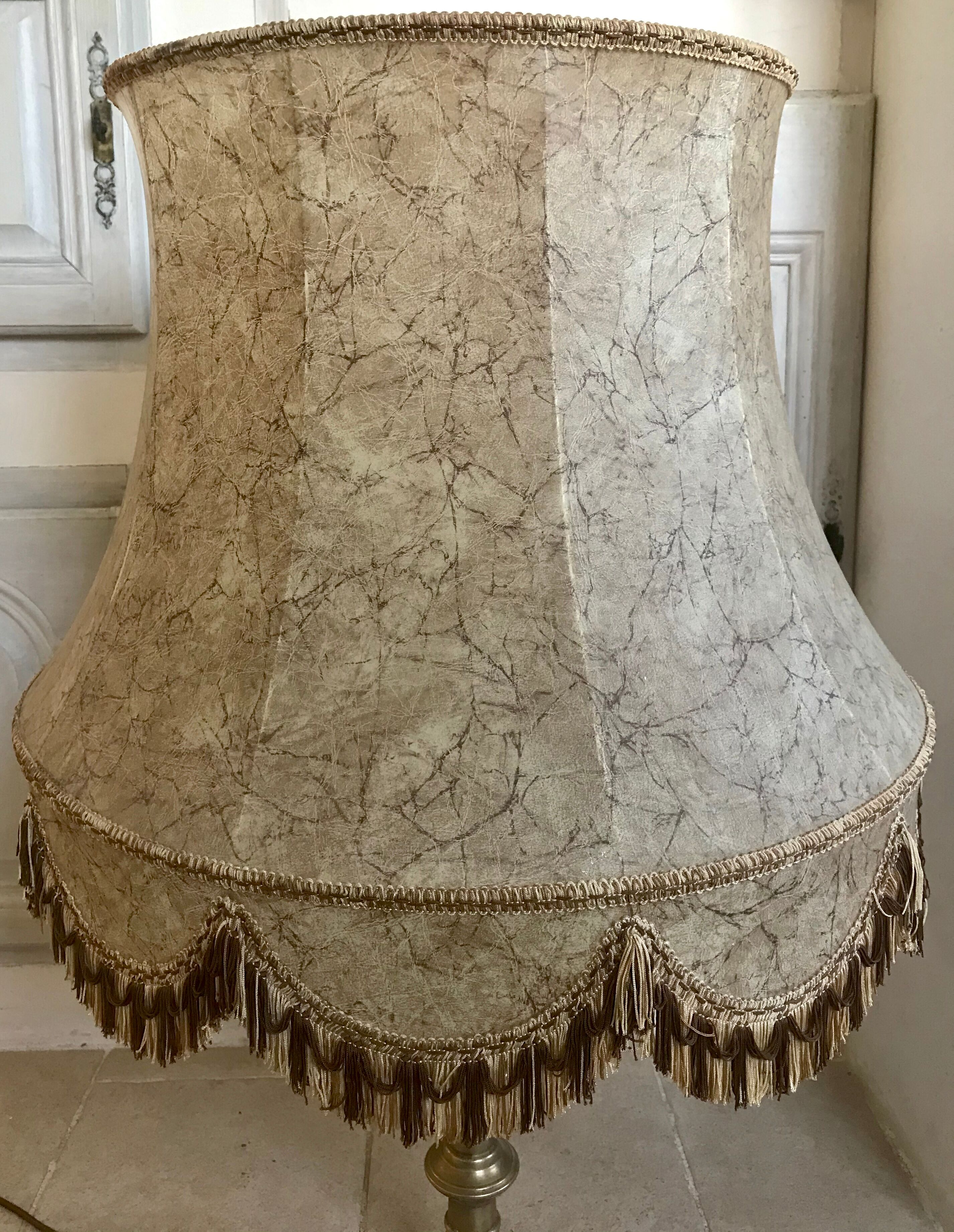 Vintage pagoda shade 60 cm